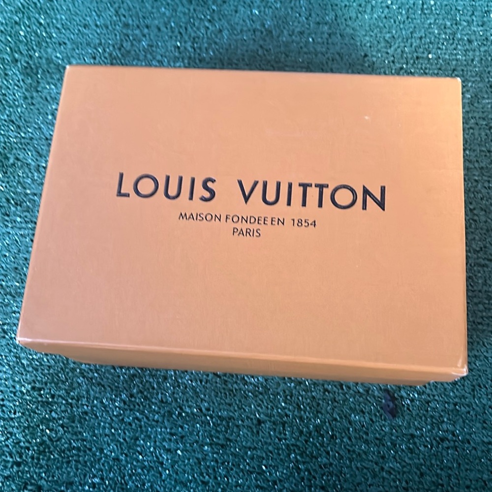 Louis Vuitton crossbody